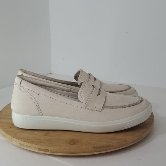 ECCO Women's Soft 7 Nubuck Loafers Limestone Neutral EU 41 Extra Width - Picture 1 of 14